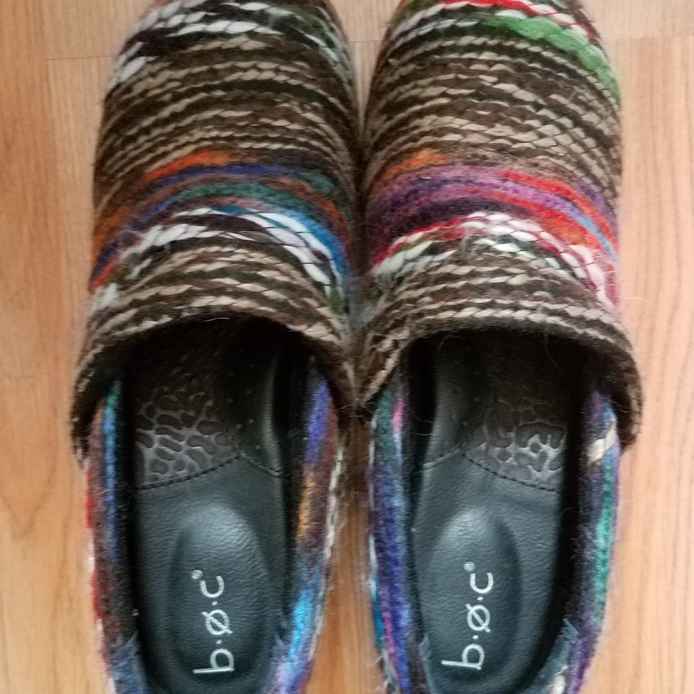 BOC multicolored clogs